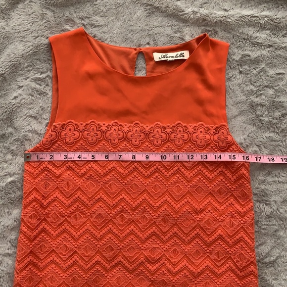 Annabelle Lace Detail Top - Picture 7 of 9